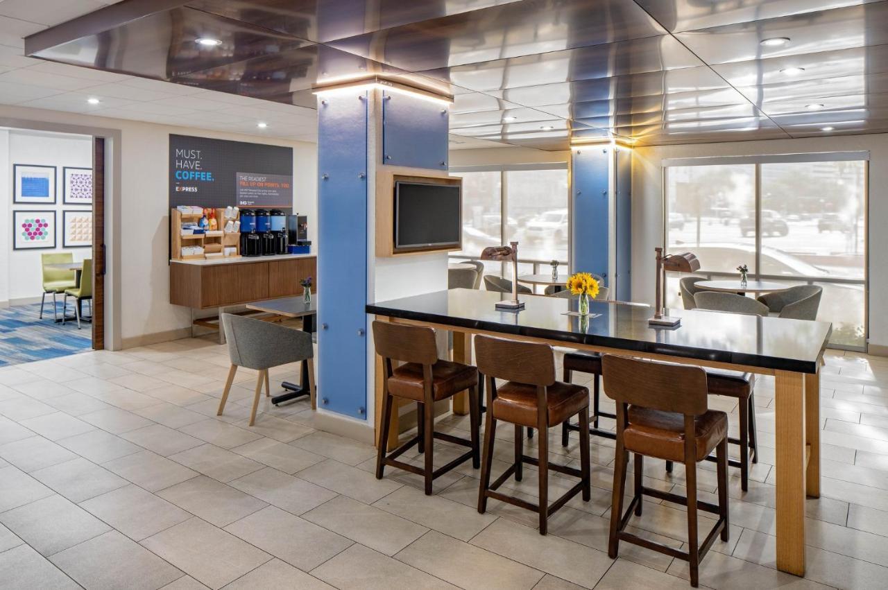 Holiday Inn Express New Orleans Downtown By Ihg Dış mekan fotoğraf